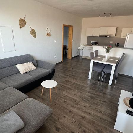 Apartman Lilly Borovany  Buitenkant foto
